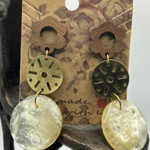 Vintage Wood/Cream & Gold drops