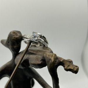 Sterling silver CZ Ring