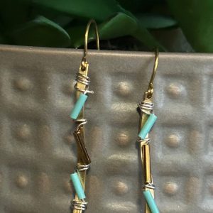 Wavy S curves Blue bronze